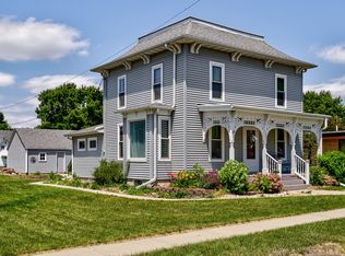 1621 Dewitt St, Ellsworth, IA 50075