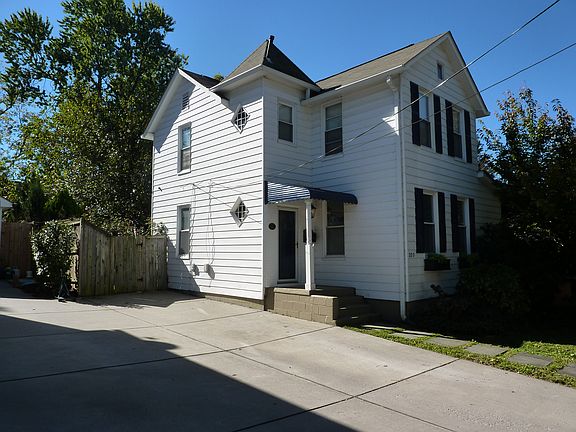 2nd image of 209 Ashby St