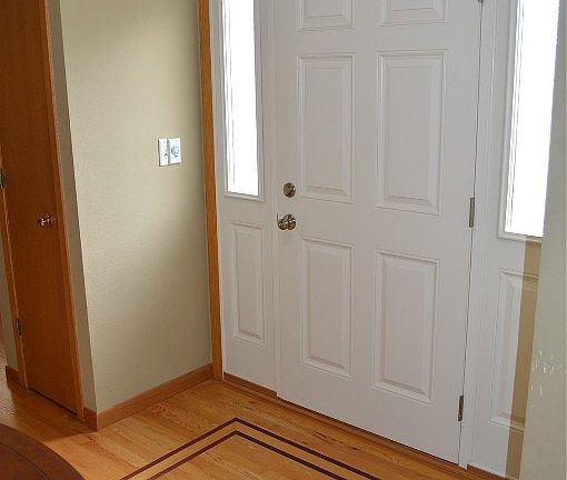 4th image of 1382 Santa Fe Dr