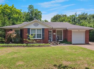 924 Old Orchard Rd, Garland, TX 75041