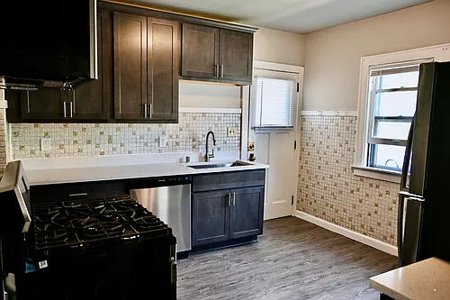 2479 N Dousman St Photo 1
