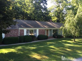 204 W Browning Rd, Hendersonville, NC 28791