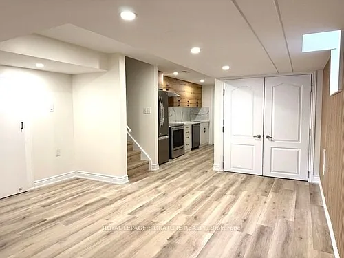 362 Landsborough Ave #BASEMENT Photo 1