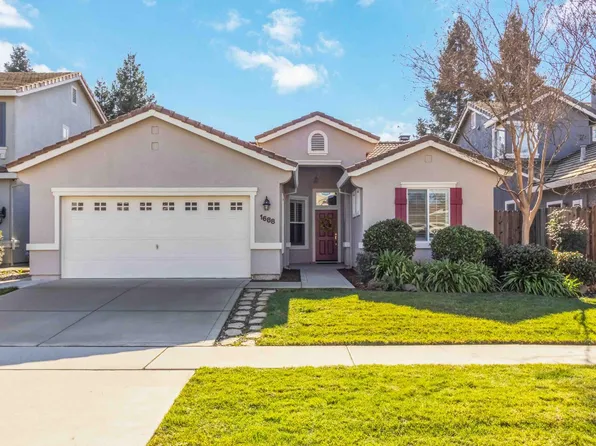 1688 Dunsmuir Way, Plumas Lake, CA 95961