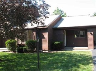 197 Country Club Ln, Fort Johnson, NY 12070