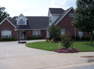 4563 Pebble Ave, Springdale, AR 72762