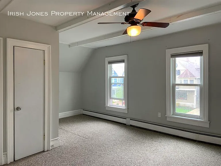 330 Bryant St — Photo 10