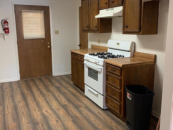 2nd image of 315 W Pine St #17