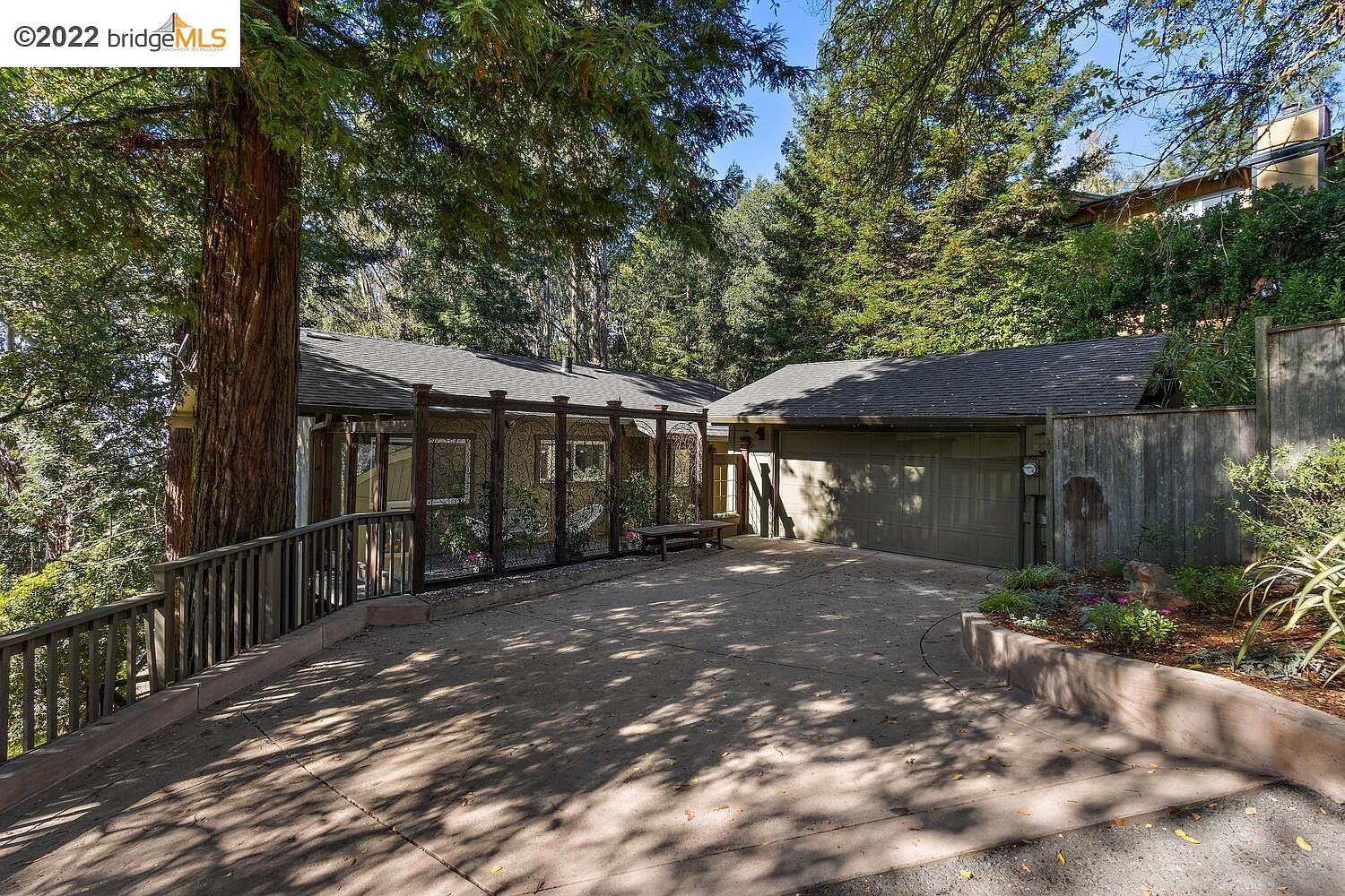 2393 Manzanita Dr, Oakland, CA 94611 Zillow