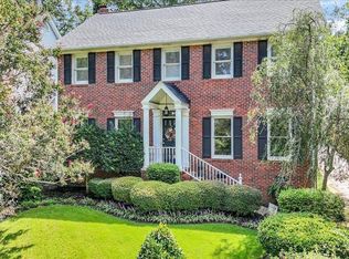 42 Oak Crest Ct, Greenville, SC 29605