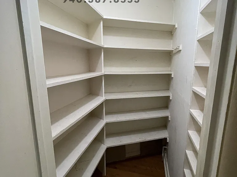 611 E University Dr — Photo 7
