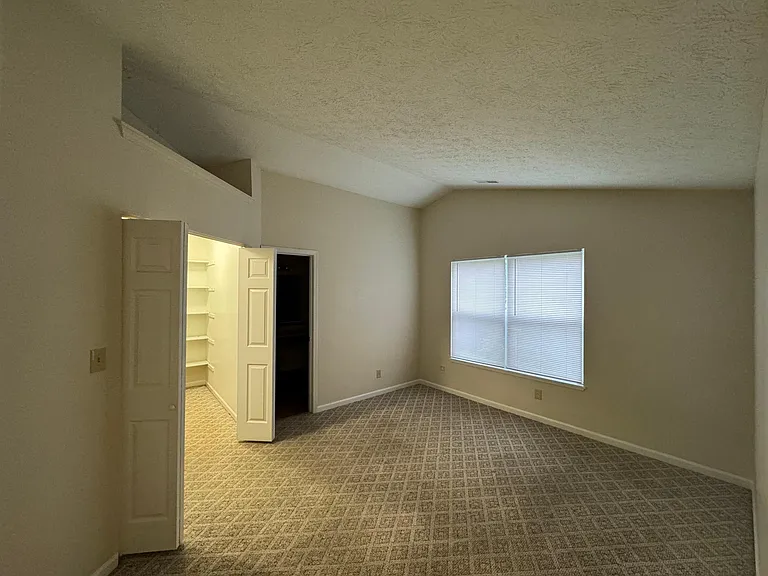 8430 Country Club Pines Dr #0 — Photo 6
