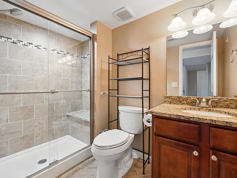 Bathroom #2 (Basement)