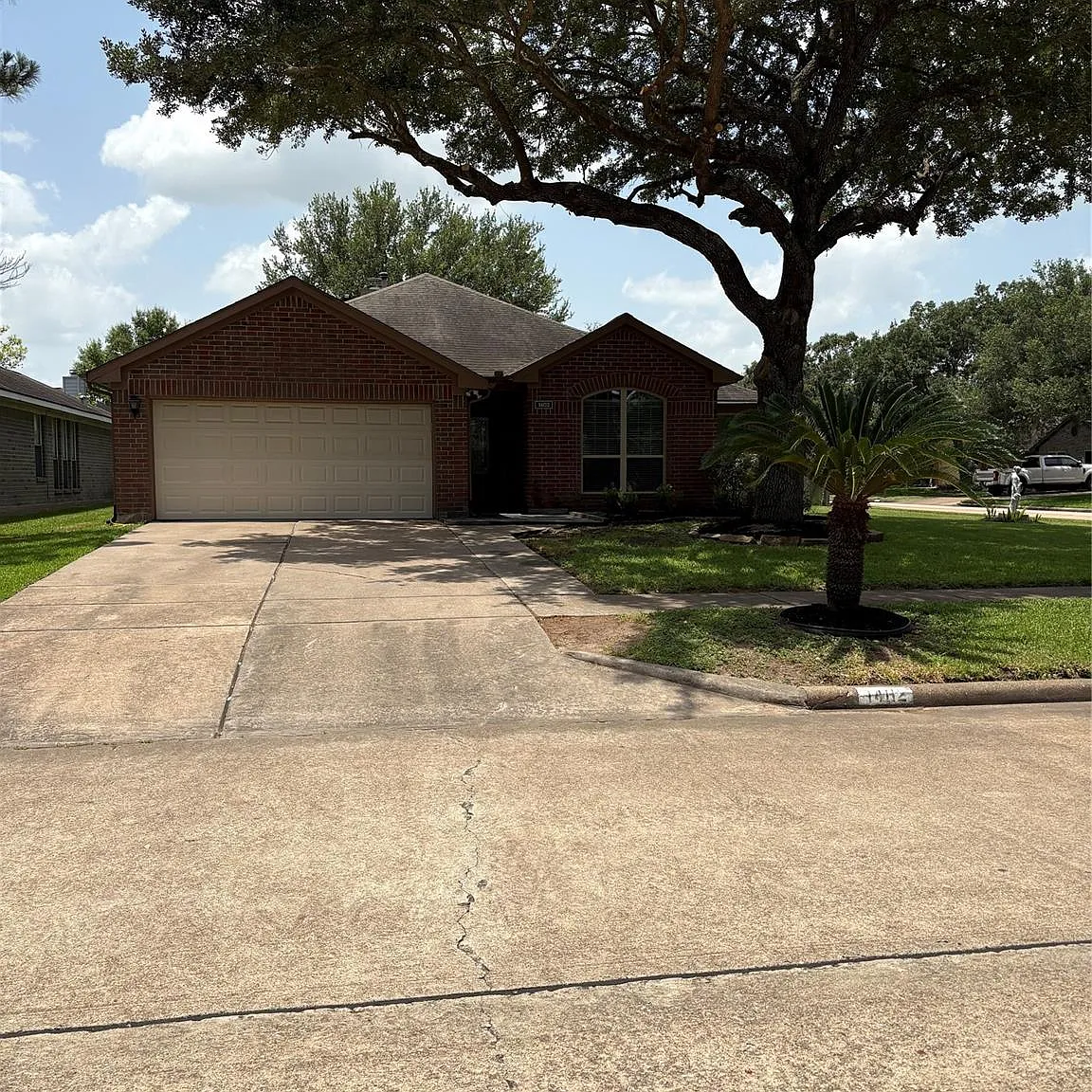 3 bed, 2.5 bath, 1973 sqft, $2,150 — Photo 3