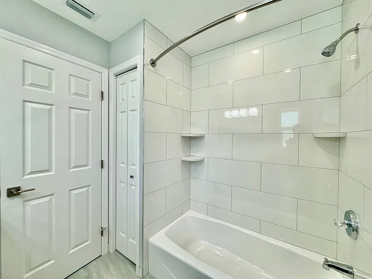 4306 Porpoise Dr #A — Photo 10