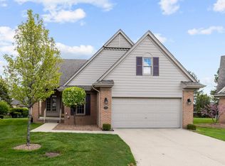 43540 Inglenook Ct, Sterling Heights, MI 48314