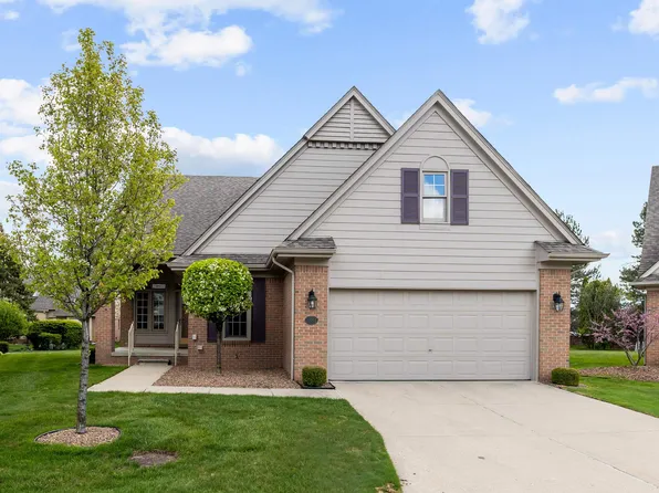 43540 Inglenook Ct, Sterling Heights, MI 48314