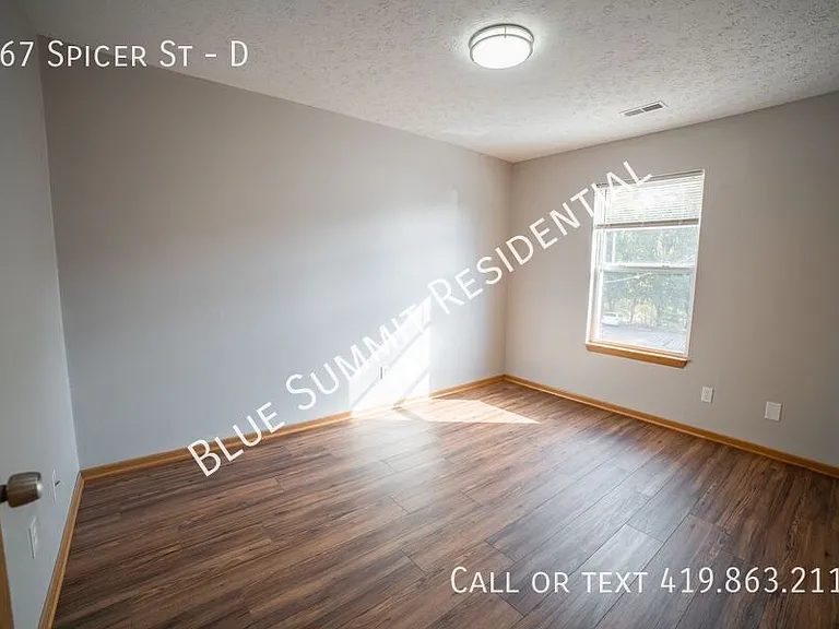 467 Spicer St #D — Photo 6
