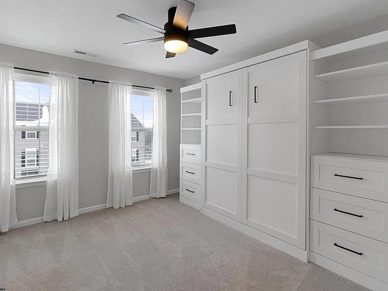23 Dover Ct — Photo 33