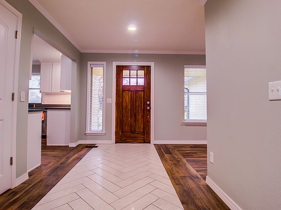 Different view of entryway