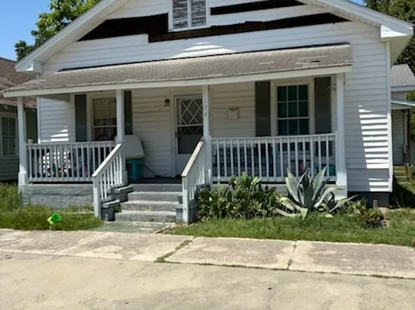 174 S Brunswick St, Jesup, GA 31546