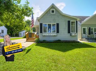 2576 2nd Ave E, North Saint Paul, MN 55109