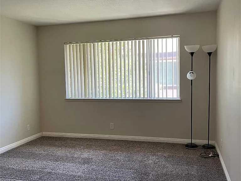 1758 E University Ave #3 — Photo 10