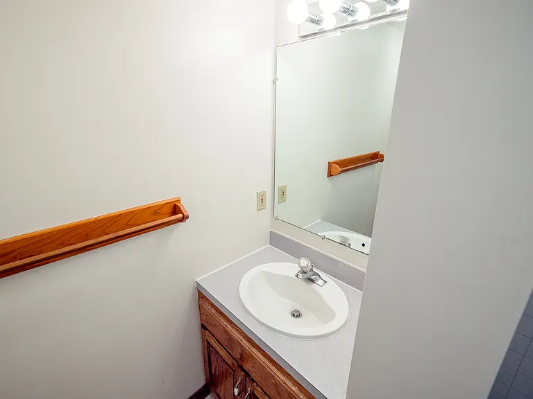1141 S 10th St #6 — Photo 4