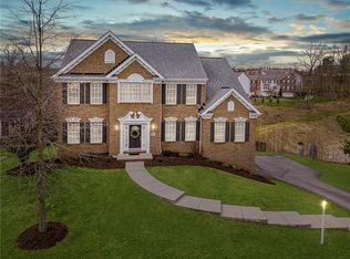 5818 Longview Cir, Bridgeville, PA