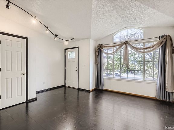 5th image of 20910 Kelly Pl