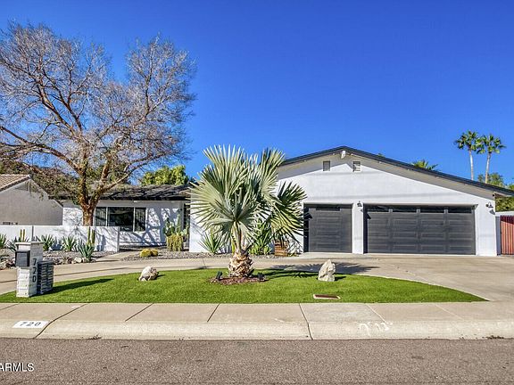 2nd image of 720 W THUNDERBIRD Road