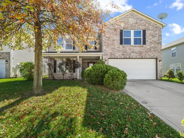8429 Wanda Lake Dr, Camby, IN 46113