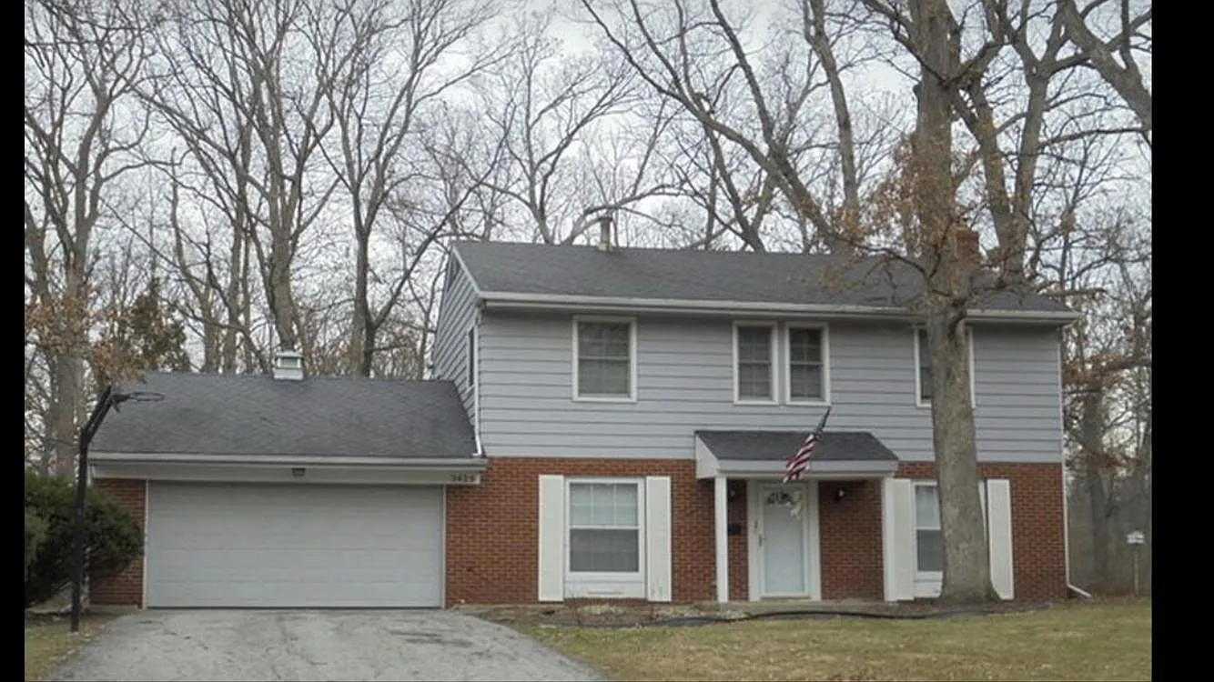 3429 Woodland Dr photo 1