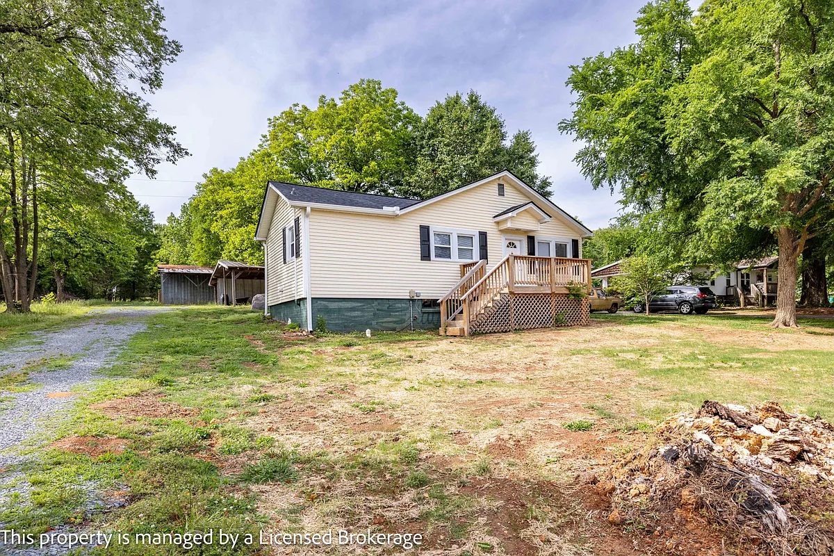 Building Photo - 20445 Saint Martin Rd