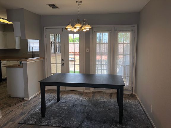 4th image of 1801 Steeplechase Dr APT 504