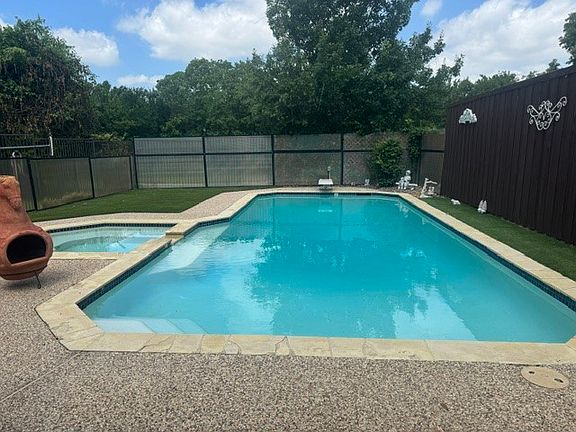 5th image of 616 Huntington Ln