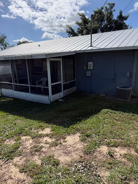 2 bed, 1.5 bath, 800 sqft, $1,400 — Photo 4