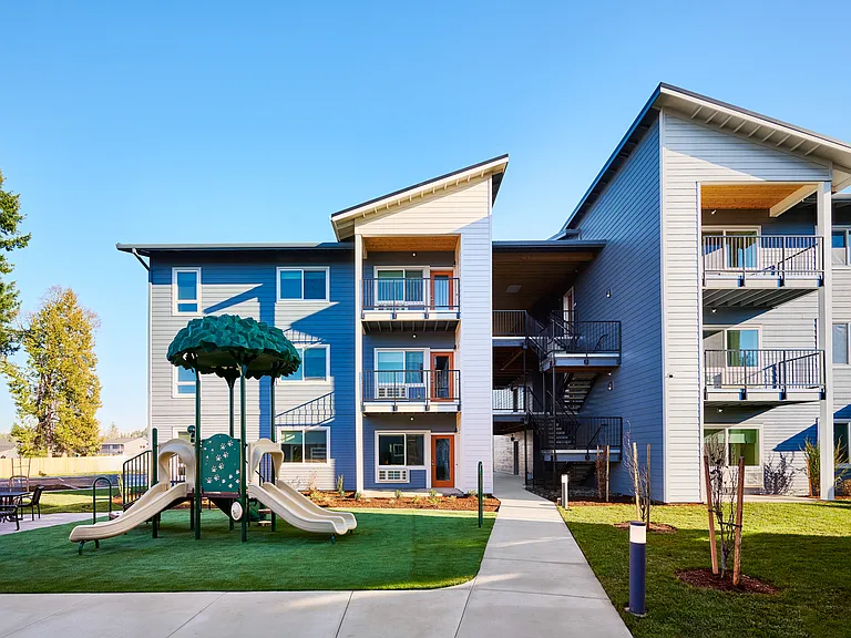 Wade Creek Commons — Photo 18