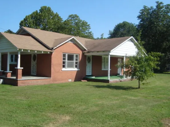 10950 Lexington St, Huntingdon, TN 38344
