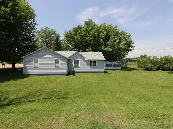 618 E 4th St, Sutherland, IA 51058