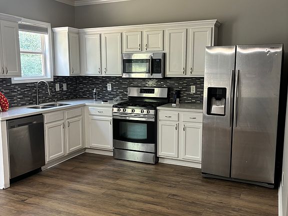 5th image of 543 Marsh Lake Rd
