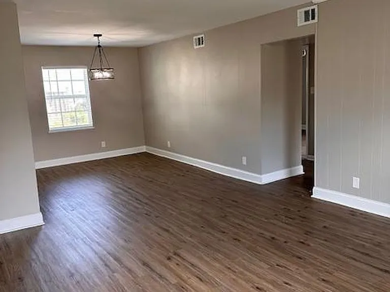 130 Tucker Rd — Photo 6