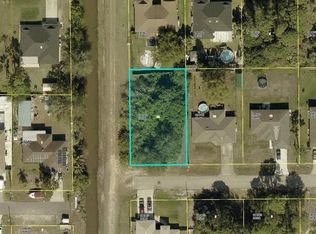 3018 14th St W #20, Lehigh Acres, FL 33971