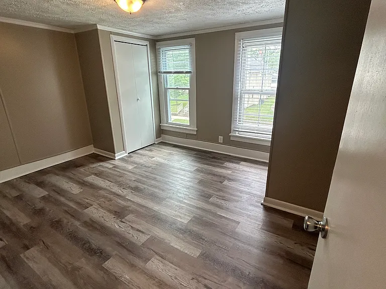 64 Wilwood Ave — Photo 11