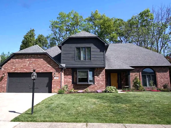 375 Nottinghill Ct, Indianapolis, IN 46234