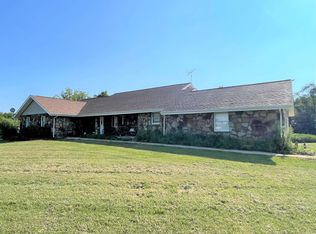 4724 Leesville Rd, Bedford, IN 47421