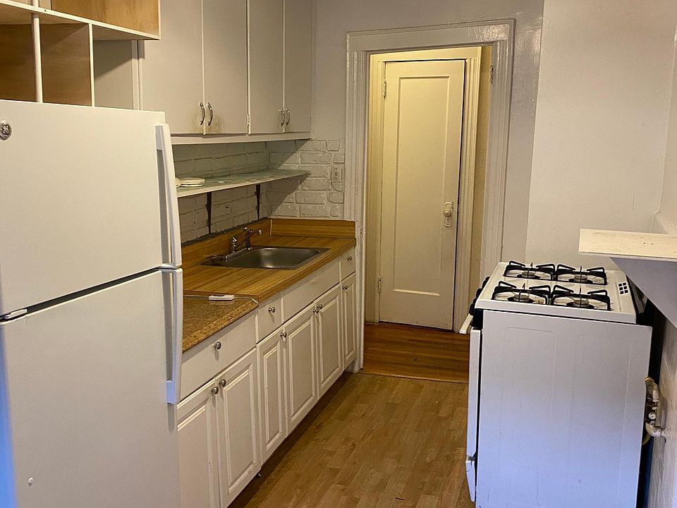 1st image of 20218 43rd Ave #4C