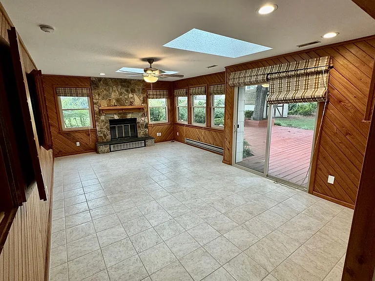 4345 Temple Ct — Photo 10