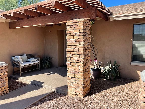 5th image of 5302 E Crocus Dr