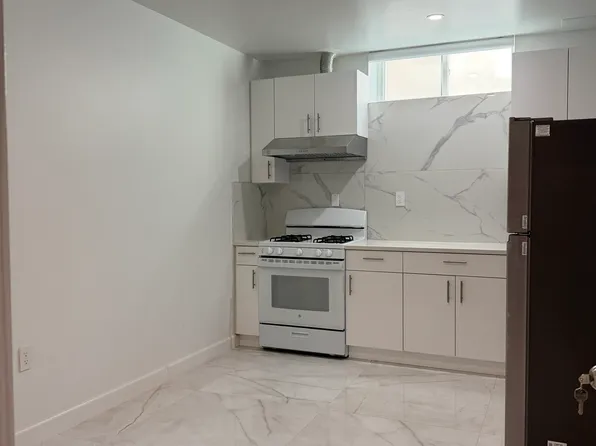 (undisclosed Address), Flushing, NY 11354